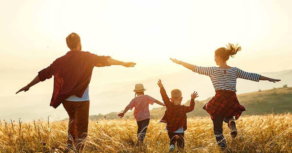 3 ways to help you & your family stay well 11 Family Stay Well